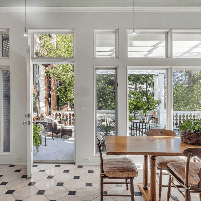 dining area dining area