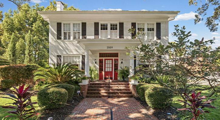 Experience the Savannah | Corrine Brown